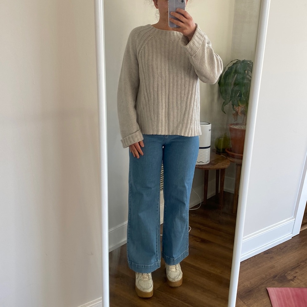 Vince Sweater with cuffed Sleeves